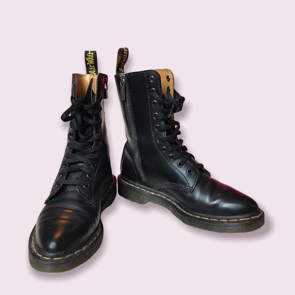 Dr. Martens Alix Pointy Toed 10 eye leather boot